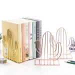 romantic heart book storage holder